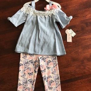 Two Piece  Butterfly Capri Set 3T
